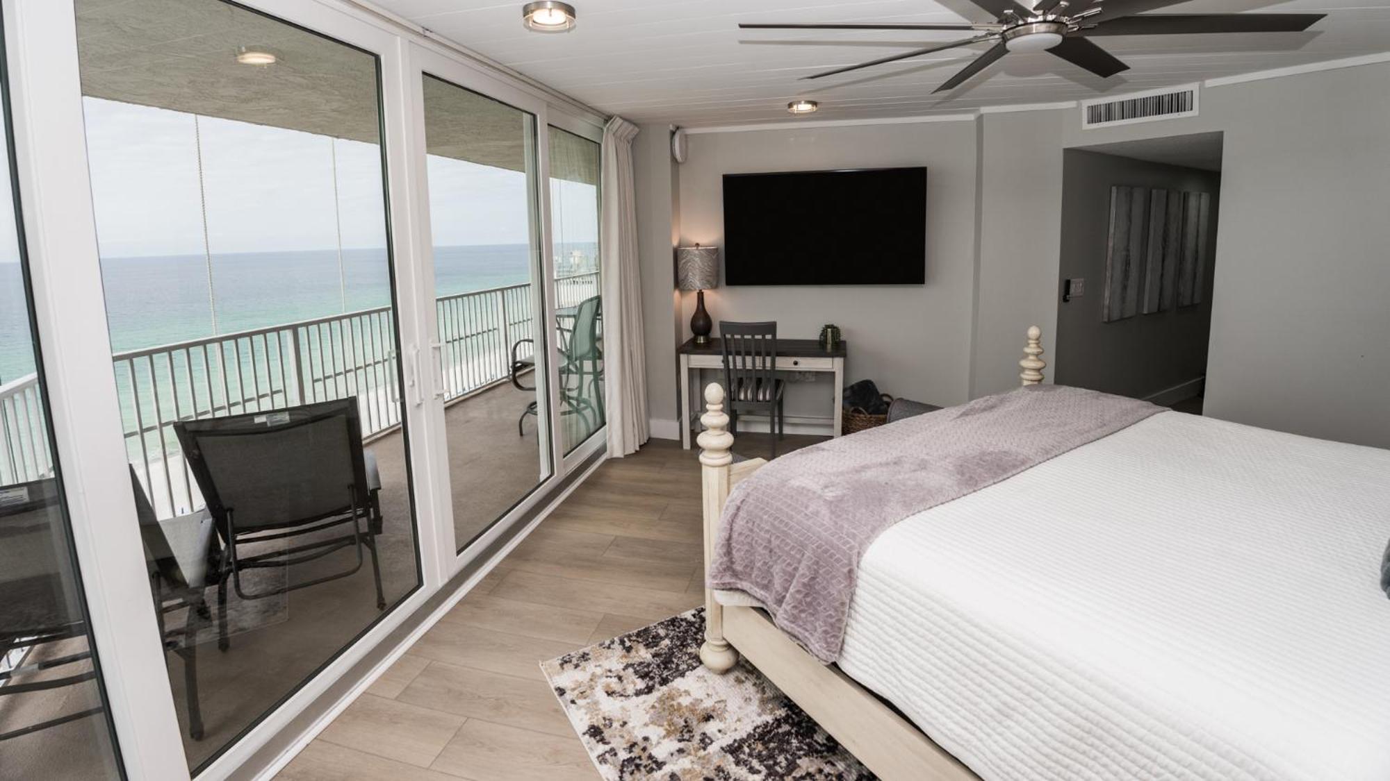 New Rental - 3Br 3Ba Corner Beachfront - 2024 Remodel - 3 Pools, Tiki Hut, Gym, Tennis Panama City Beach Zewnętrze zdjęcie