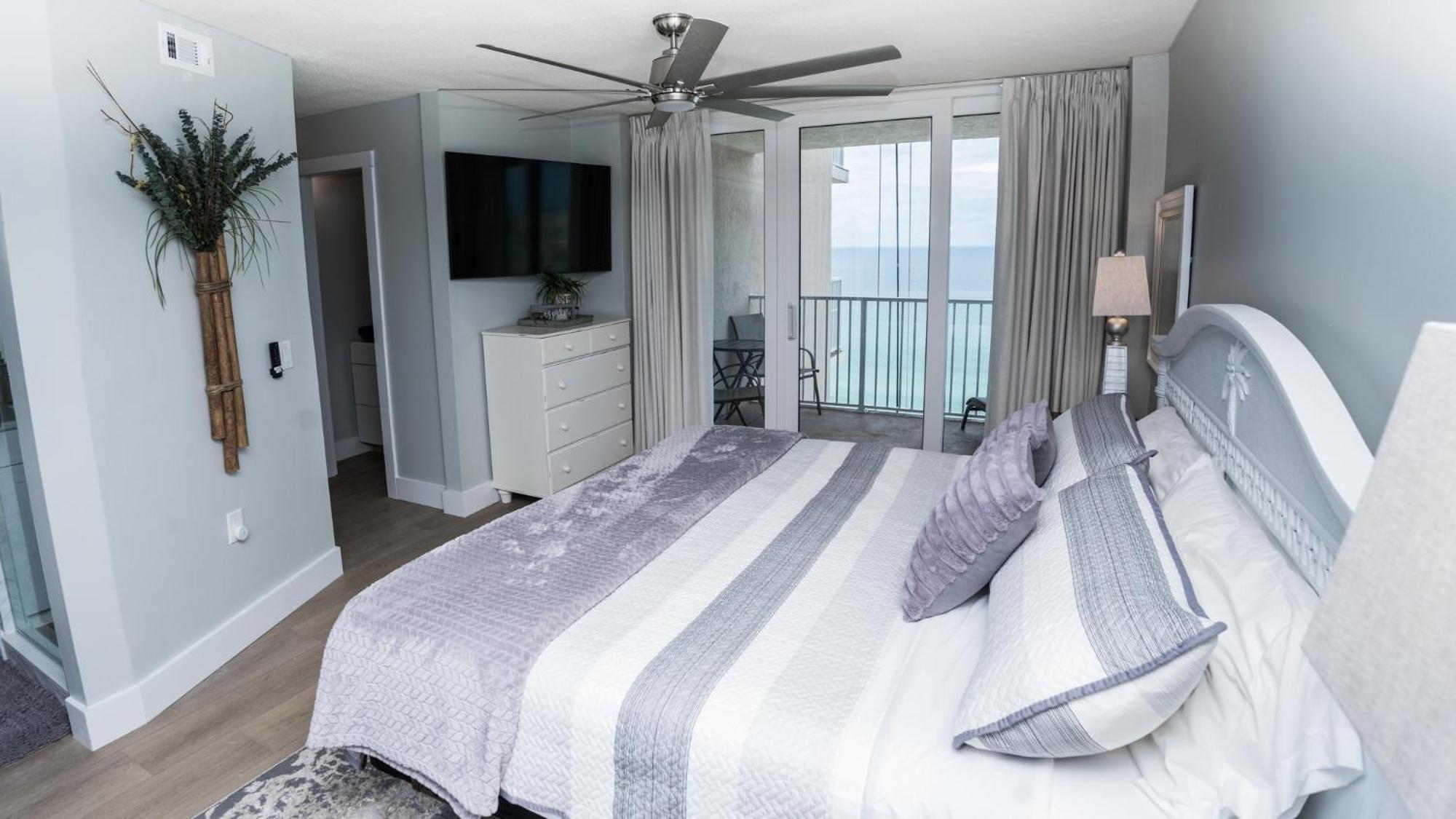 New Rental - 3Br 3Ba Corner Beachfront - 2024 Remodel - 3 Pools, Tiki Hut, Gym, Tennis Panama City Beach Zewnętrze zdjęcie